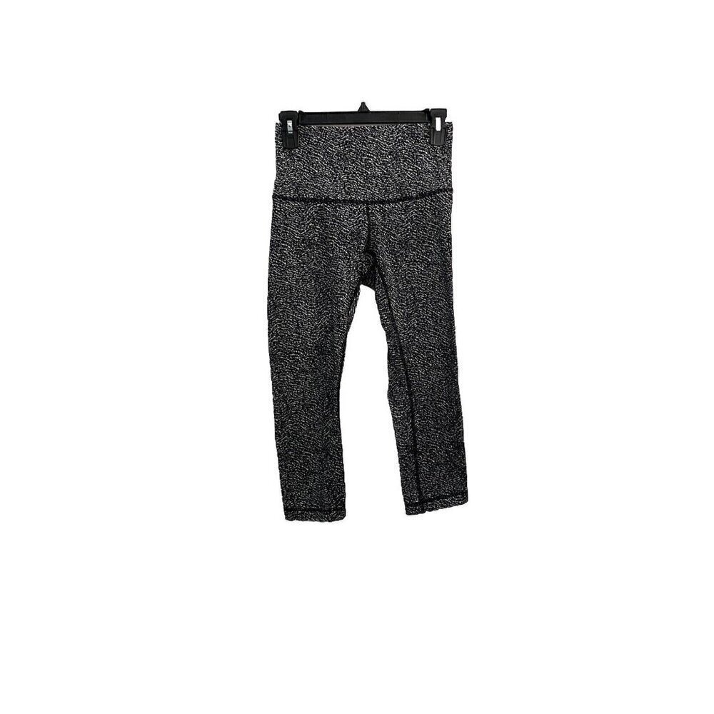 Lululemon Wunder Under Cropped Leggings Size 6 Specs Black And White